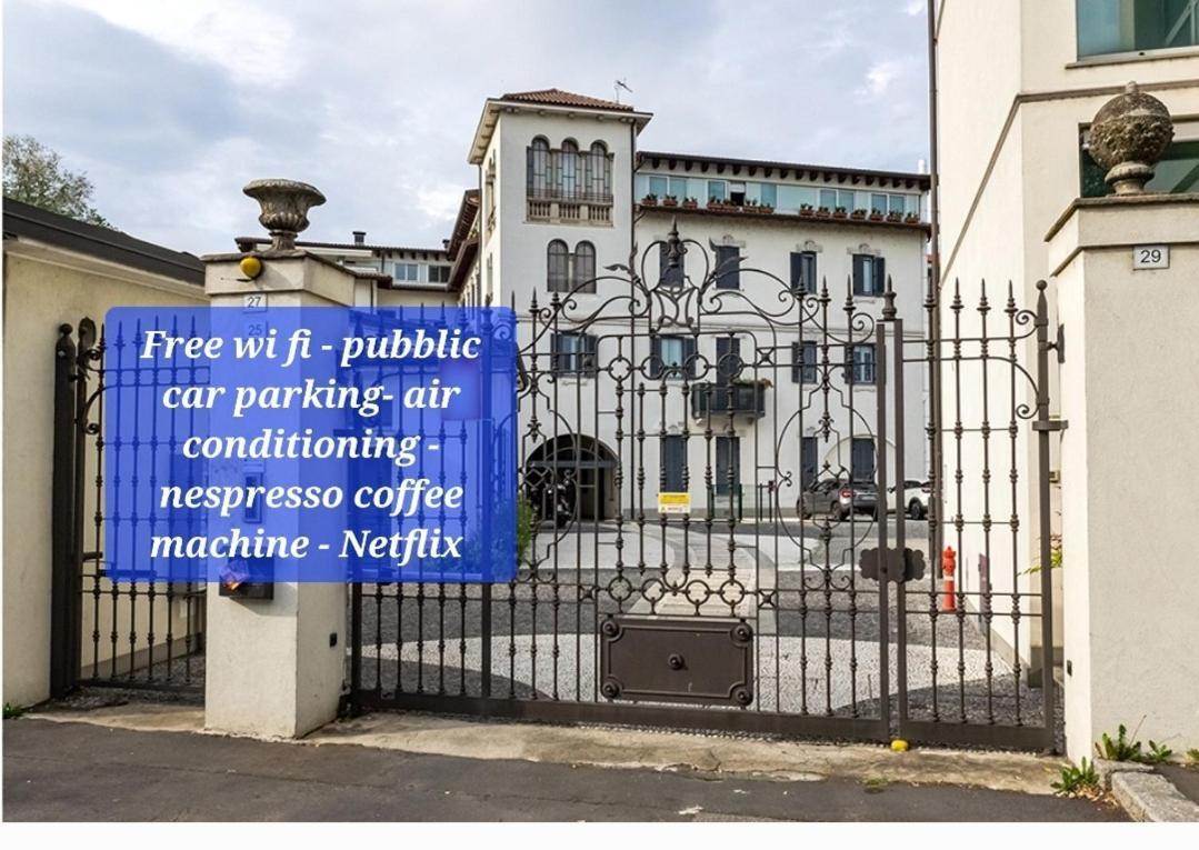 Lux Apartment 2 Milano Metro M2 Ngoại thất bức ảnh